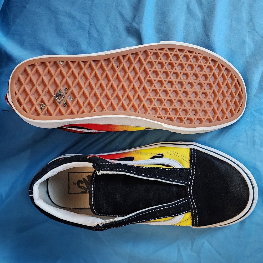 Vans Boys Shoes - Picture 2 of 7